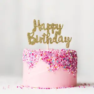 Personlig cake topper för födelsedagstårtan